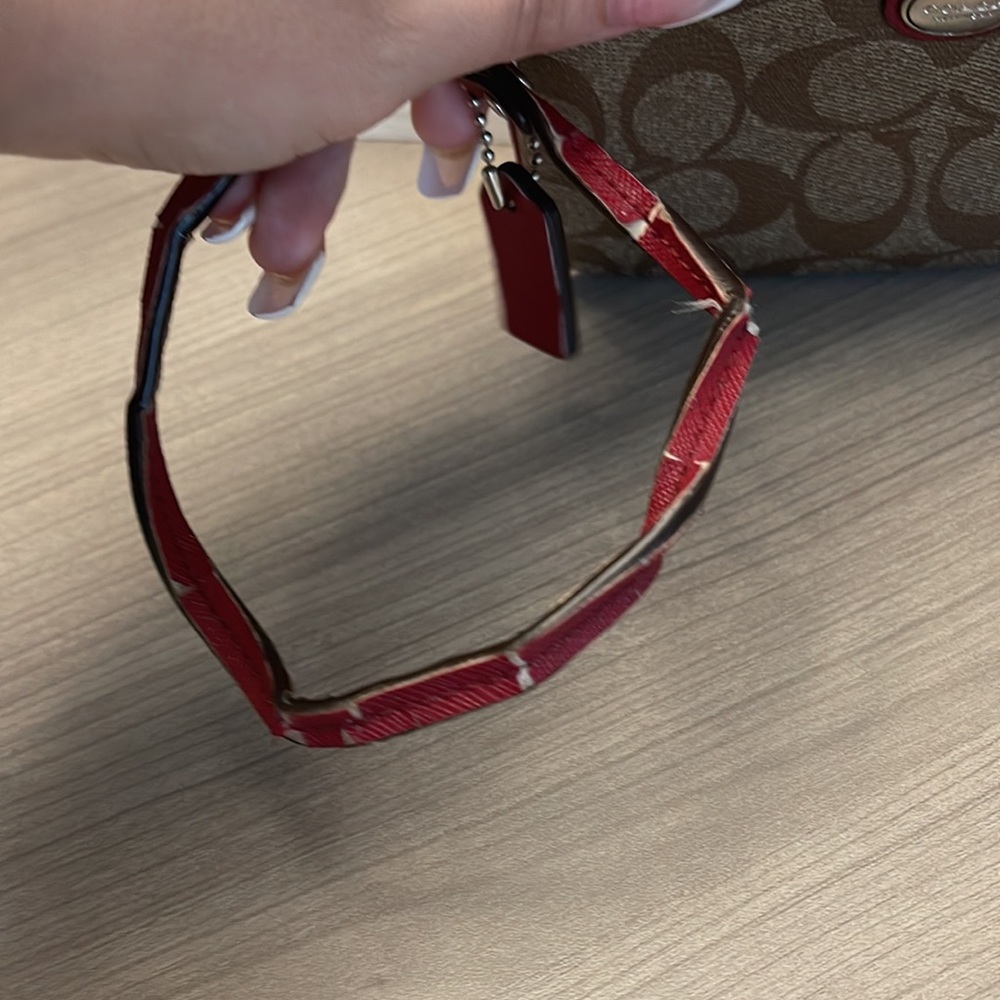 Coach wristlet - Picture 2 of 5